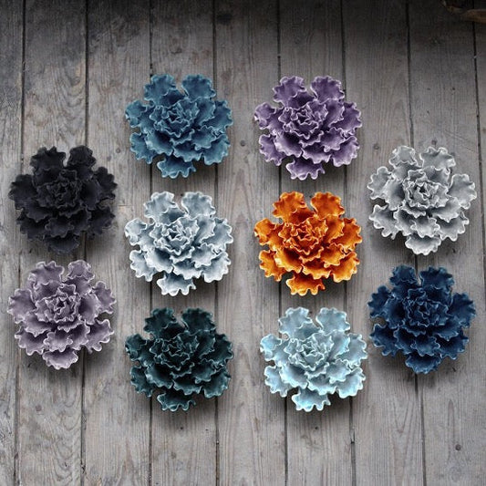 Collection of ceramic sea lettuce in an assortment of colors