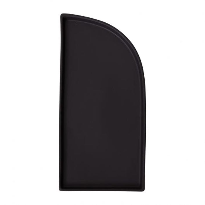 Semi-arched ceramic tray in black.